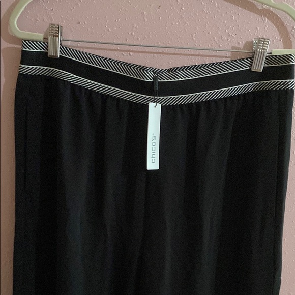 Chico’s Black Wide-Leg Pants with Silver Waistband Chico’s size 2R - Picture 7 of 9